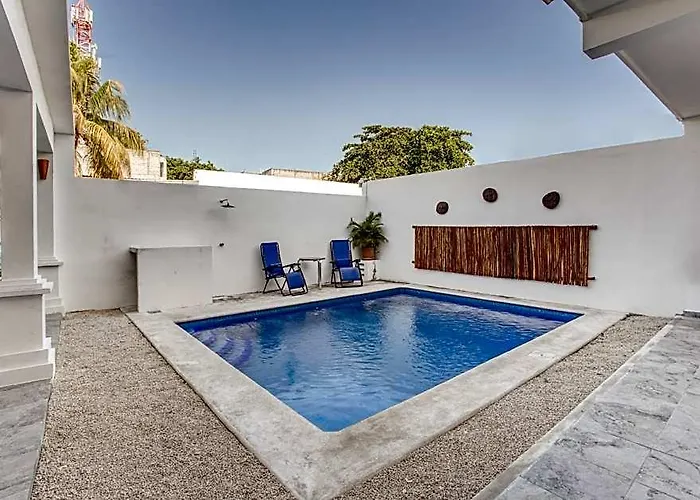 Capital O Yukon Hotel 3*