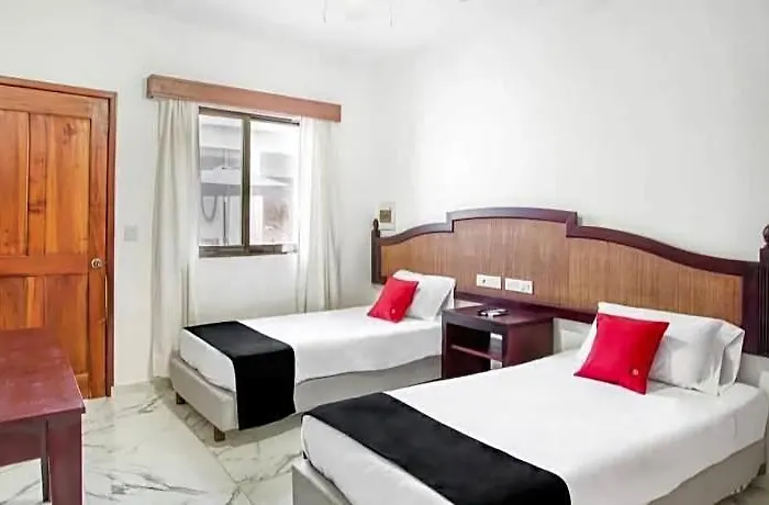Hotel Capital O Yukon Playa del Carmen